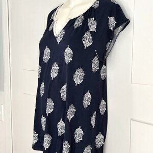 Short sleeve Old Navy maternity top